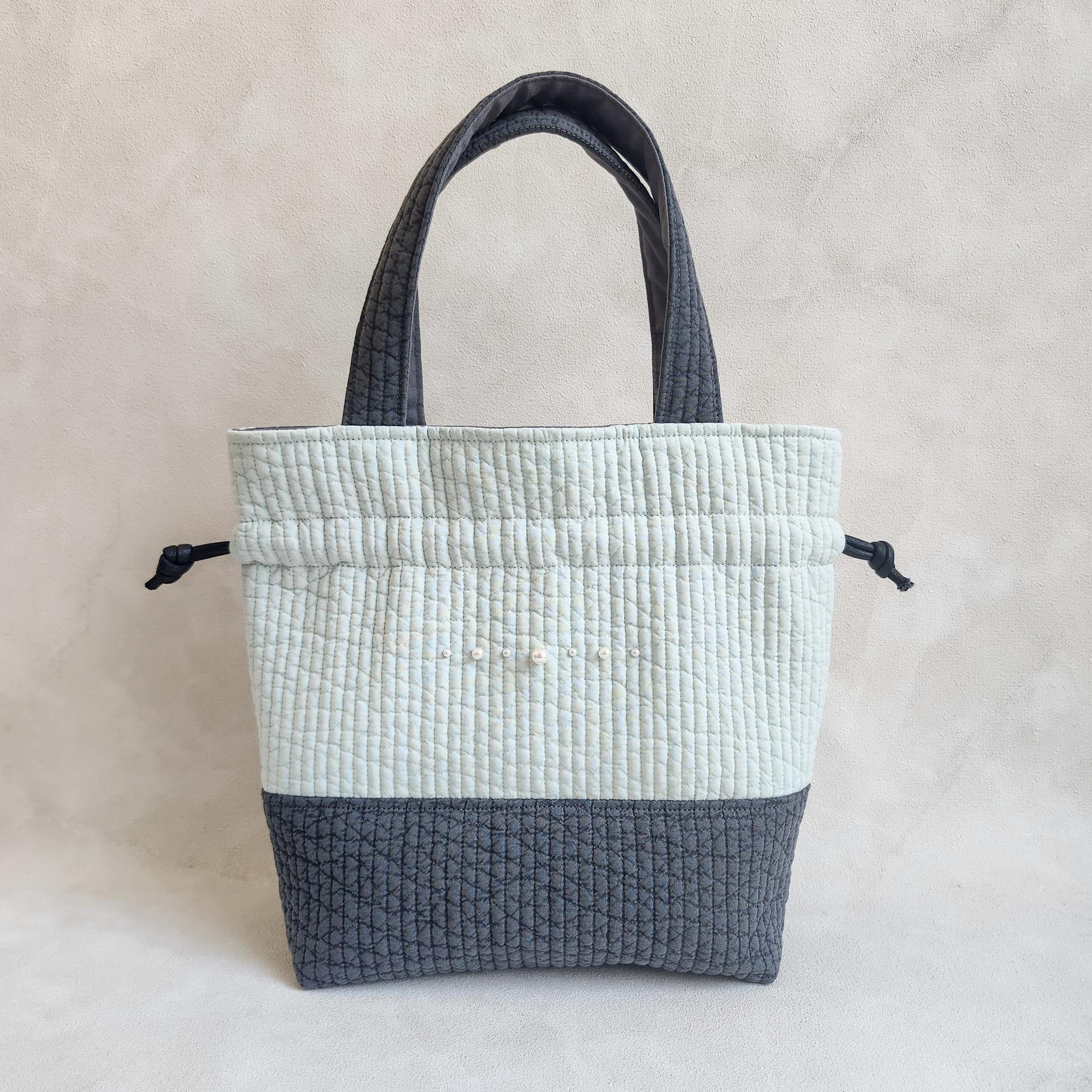 ふっくらヌビの巾着バッグ ♡ バイカラー ランチバッグ ハンドバッグ パール イニシャル刺繍 丸洗い 浴衣 韓国 | 12枚目