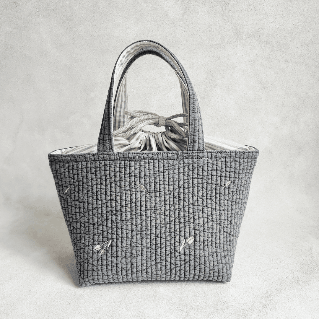 ランチタイムが楽しくなる 花刺繍ヌビのお弁当バッグ ♡保冷 保温 ヌビバッグ ランチバッグ  丸洗い 韓国 イブル 通勤 | 6枚目