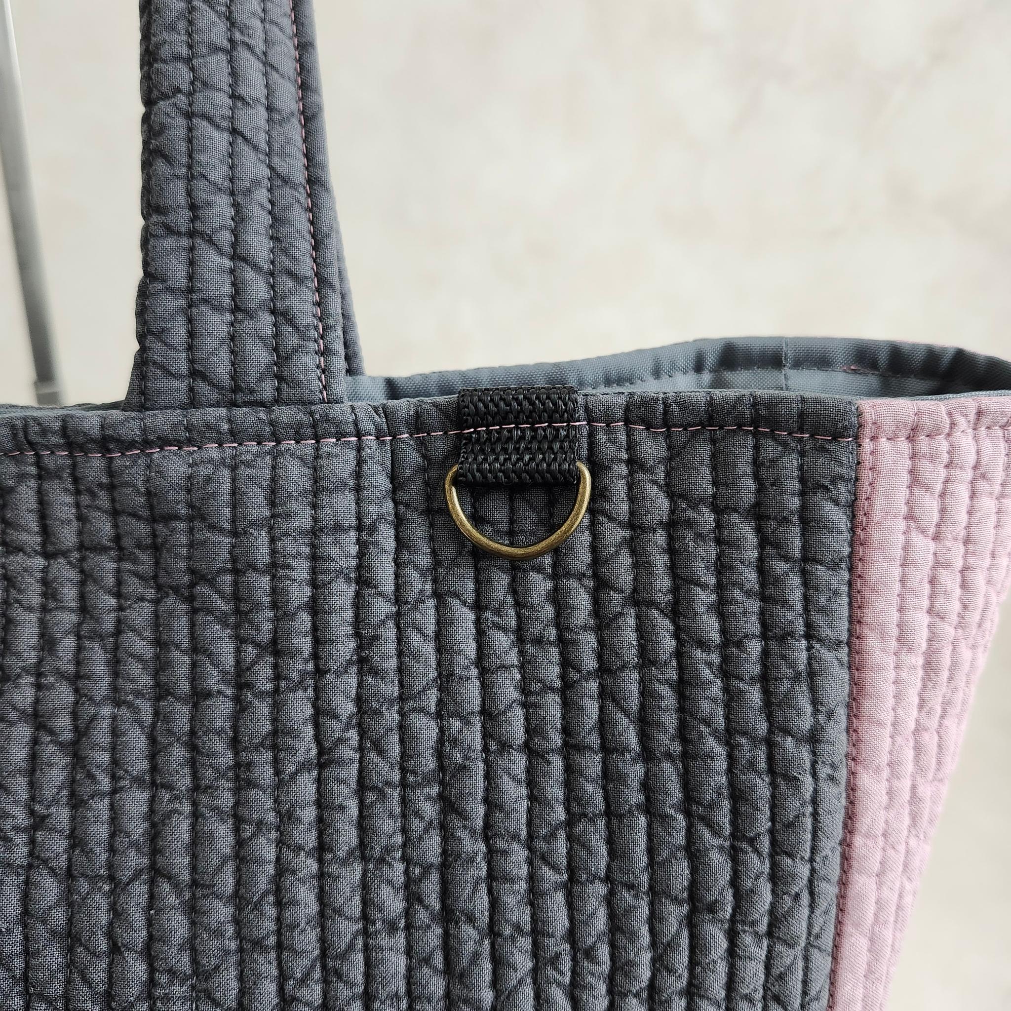 大人のための推し活ヌビバッグ 普段使いもできるダークグレー×推しカラー ♡ ヌビ イブル イニシャル 刺繍 推し活バッグ | 7枚目